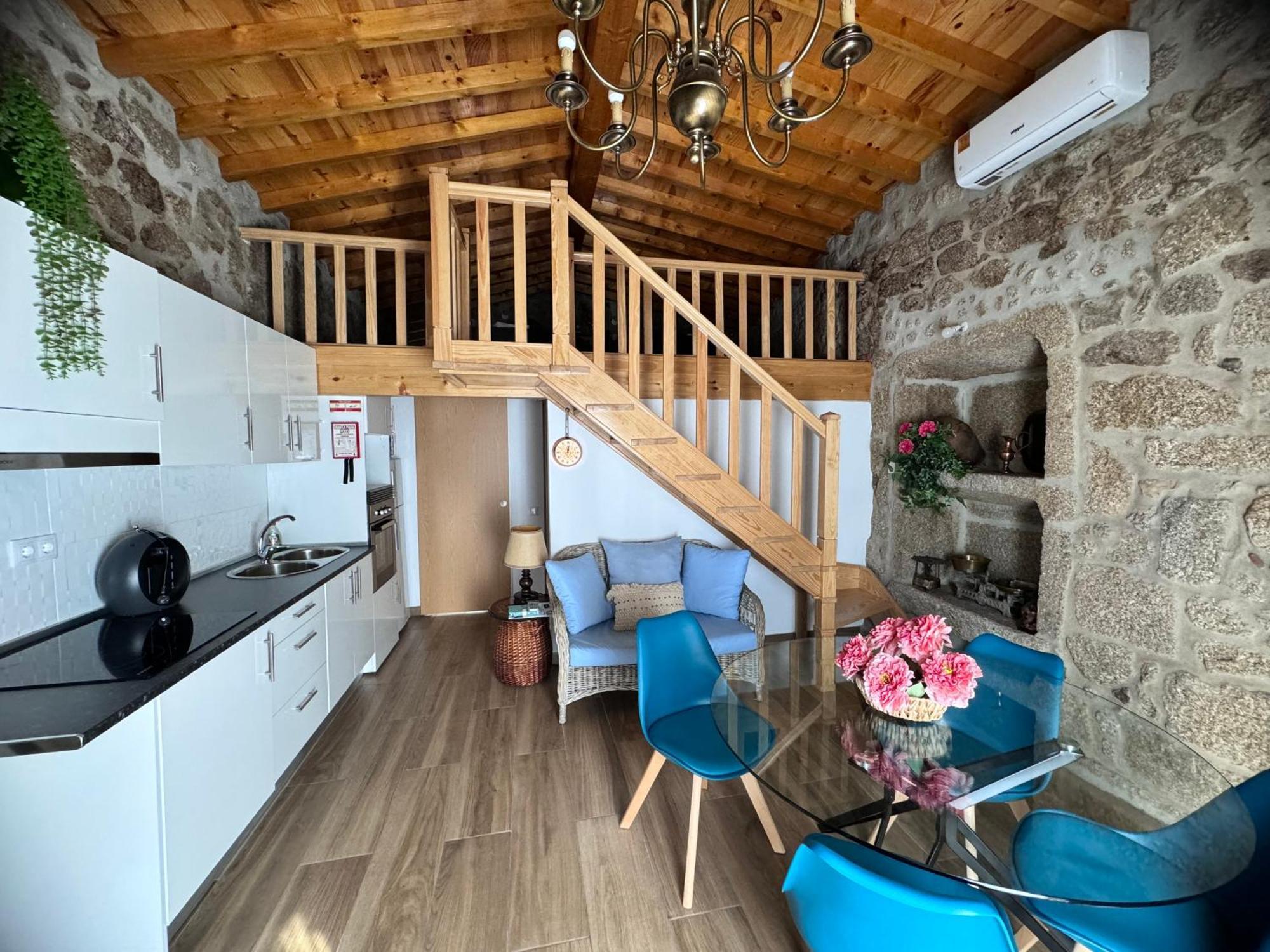Alpedrinha Casa Da Vila - Apartamento Duplex מראה חיצוני תמונה